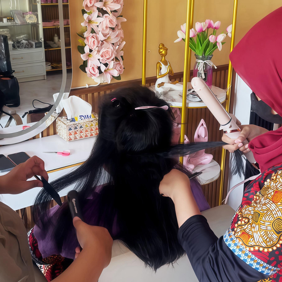 Oren Minimalis Koleksi Terbaru Fashion Instagram Post (8)